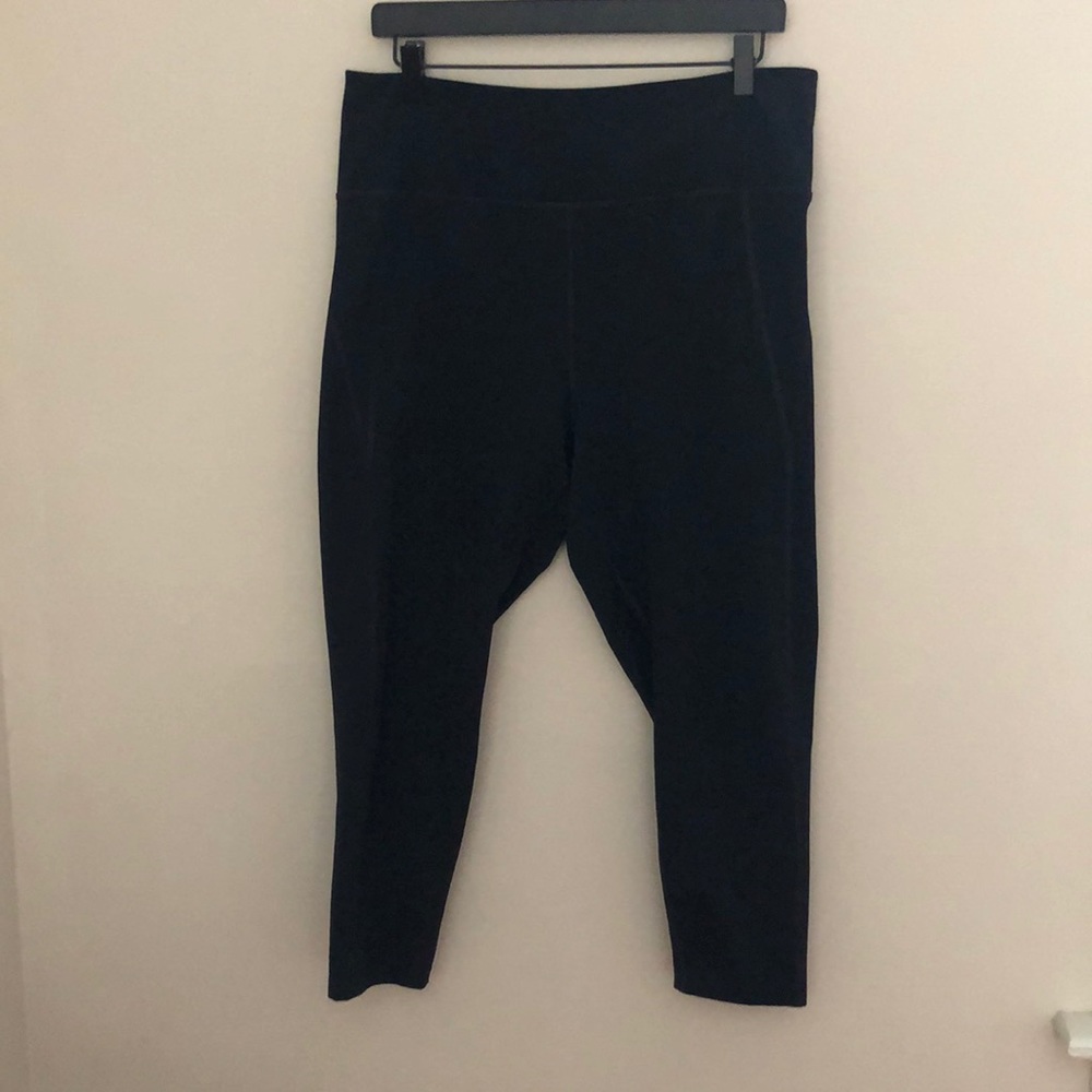 girlfriend collective XXL black cropped leggings